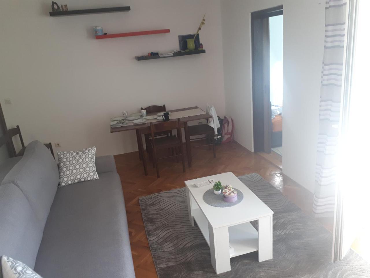 Apartment Tijana Сутоморе Екстер'єр фото