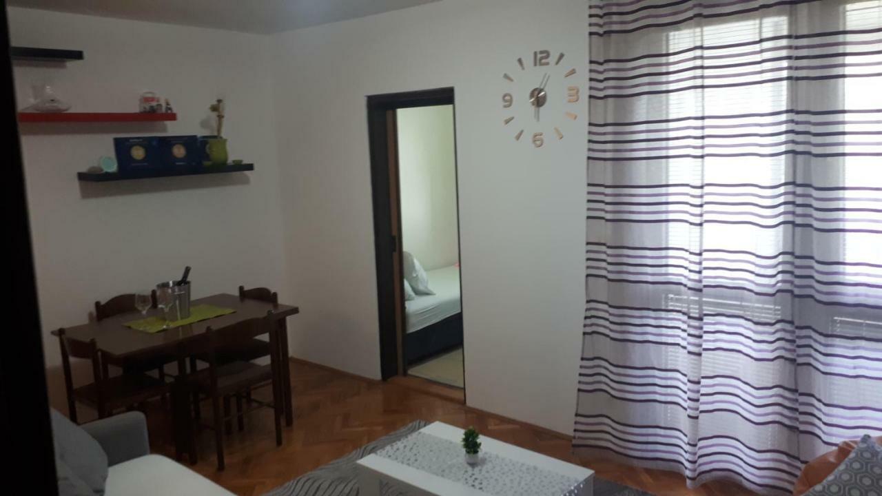 Apartment Tijana Сутоморе Екстер'єр фото