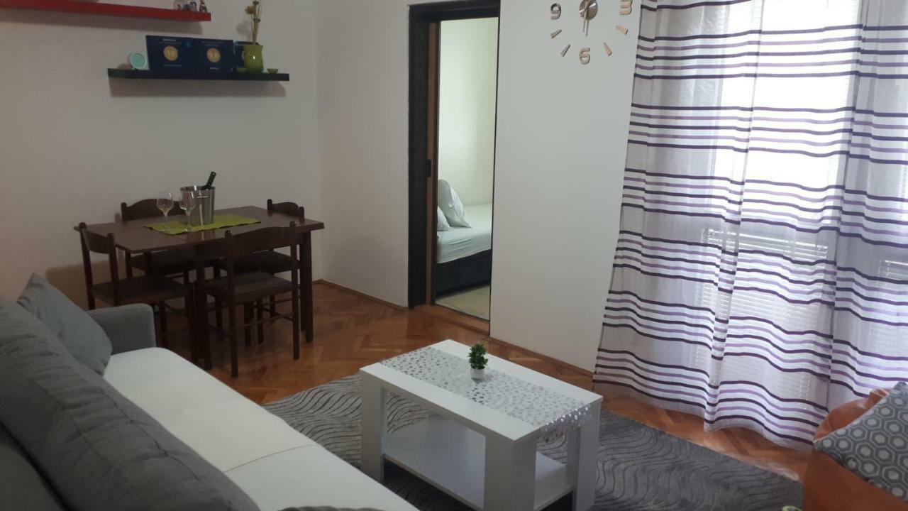 Apartment Tijana Сутоморе Екстер'єр фото