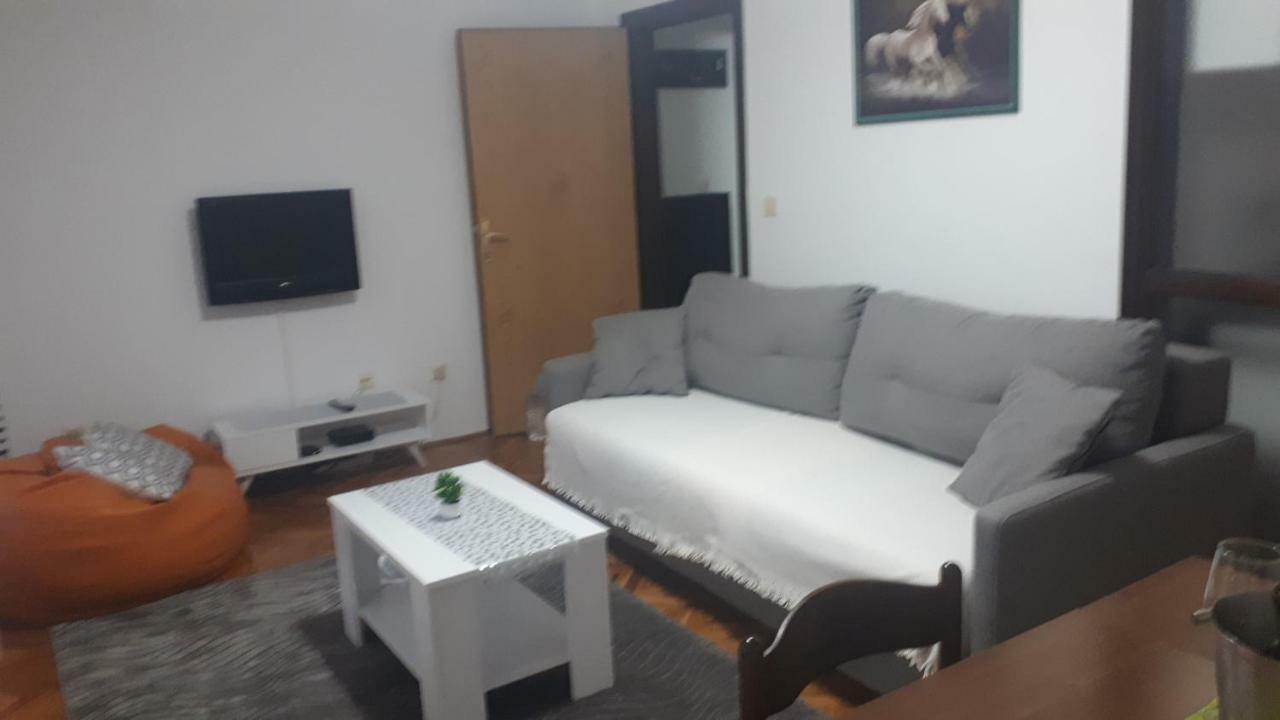 Apartment Tijana Сутоморе Екстер'єр фото